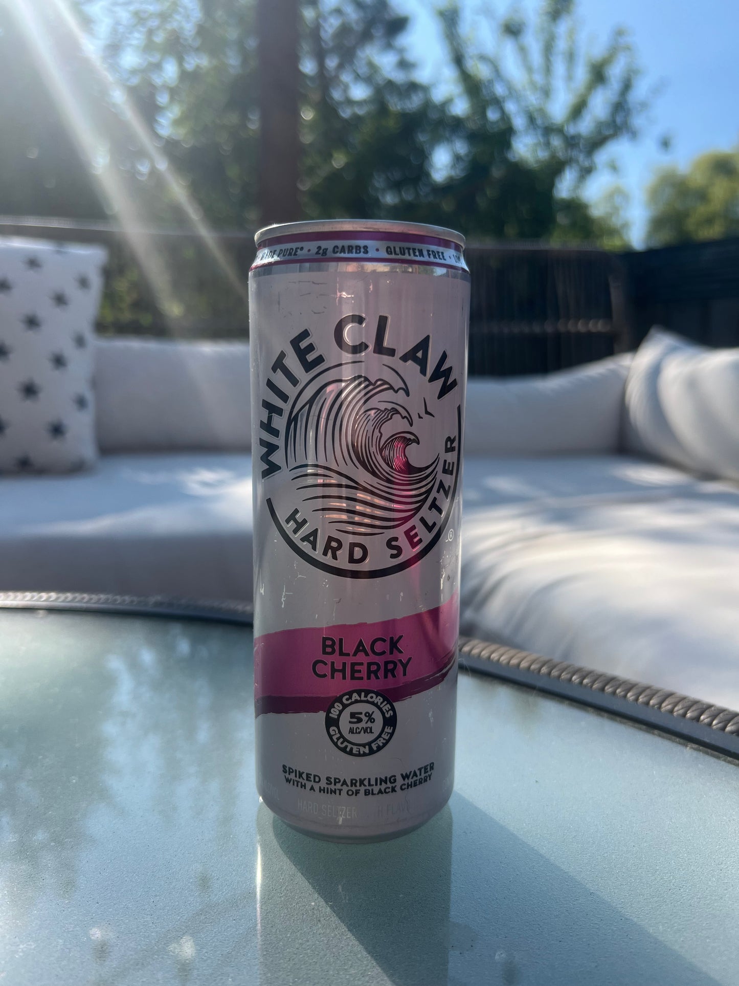 Hard Seltzer Black Cherry Merlot